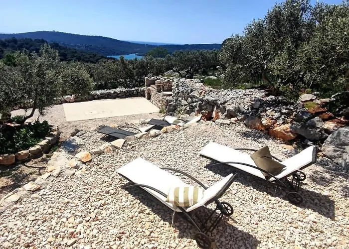 Tatil Evi Luxury Stone House In A Nature Park