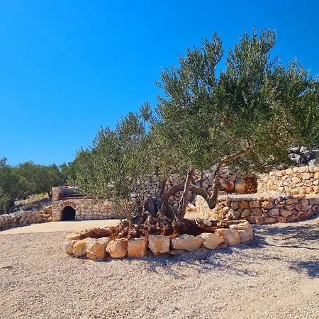 Luxury Stone House In A Nature Park *