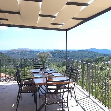 Luxury Stone House In A Nature Park 살리