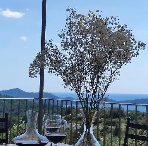 Luxury Stone House In A Nature Park *